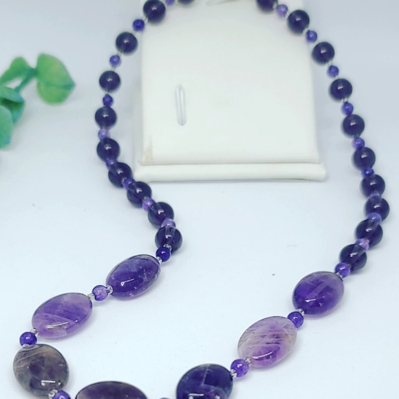Amethyst and Amethyst Quartz necklace 😍 - Picture 2 of 4